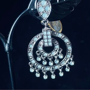 Vintage QVC Joan Rivers Classics Collection Chandelier Clip on Drop Earrings